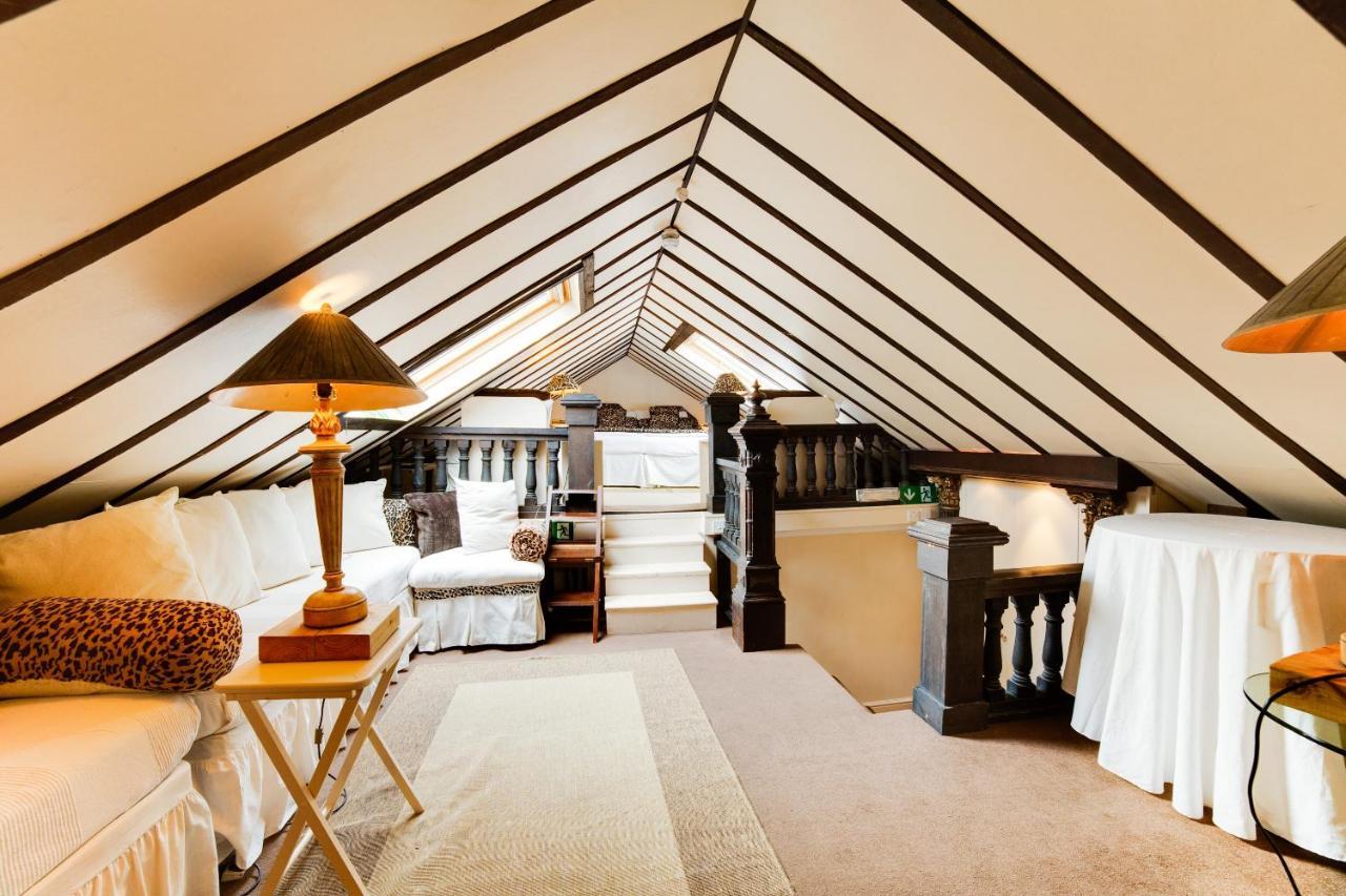 Oyo London Lodge Exterior photo